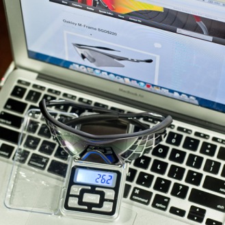 Oakley M-frame weight at 26.2g